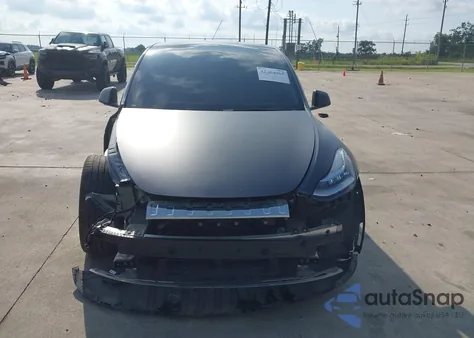 2022 Tesla Model Y Long Range Dual Motor All-Wheel Drive из США, поврежденный, VIN 7SAYGDEE3NF565428